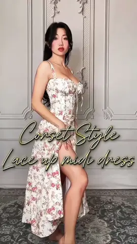 Corset style lace up midi floral dress #dress #corsetstyle #laceup #mididress #floraldress 