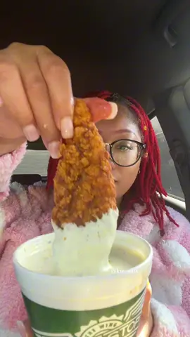 @Wingstop brought back hot honey rub 🥰 it was my first time trying this flavor and its 10/10 now i see why y’all were begging for it 😹🤌🏽😮‍💨 I got then tenders & wings + fries! #asmr #mukbang #fypシ #notalkingmukbang #wingstop #hothoney #hothoneyrub #eating #ranch #wingstopranch #wingstopmukbang wing stop mukbang #eating #crunchy #chickentenders 