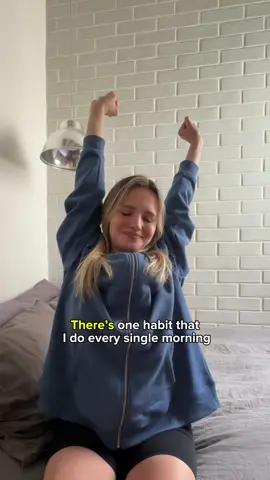 One habit to make your language learning more effective 😉 #LanguageLearning #learninghabits #languagehabits #spanishlessons #englishlearning #asl #signlanguage #chineselanguage 