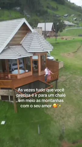 isso resolve todos os nossos problemas 😮‍💨 marca quem precisa ir para um lugar desses com você 👇🏼 #viagem #viagemromantica #chale #pousadas #pousadastop #luademel #casal #relacionamento #casamento #destinos #hidromassagem #amor #hospedagem #viagemcasal #pousada #pousadastop  #relacionamento #destino #bodas #aniversariodecasamento