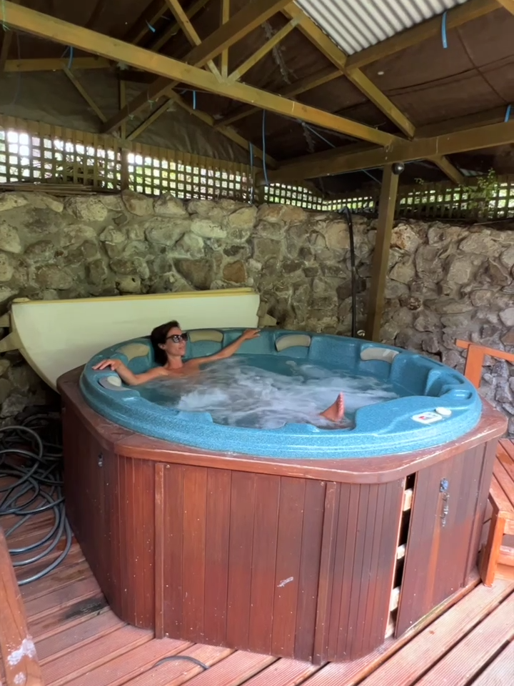 Bay of Plenty Sun Camp, New Zealand: 30 Seconds Resort Tour #naturist #naturistresort #newzealandnaturist #nudistresort #nznaturist #naturistnz #bayofplenty #bayofplentynaturist #bayofplentysunclub #coromandel #tiktoktravel #tiktoknaturist