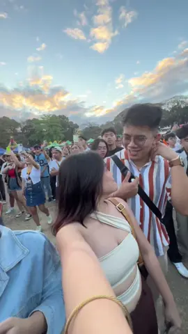 finally got to hear them live!! my fav childhood song 🥹❤️ #UPFair #UPFair2024 #KalyeTunes #KalyeTunes2024 #Repablikan #RepablikanSyndicate #FirstLove 