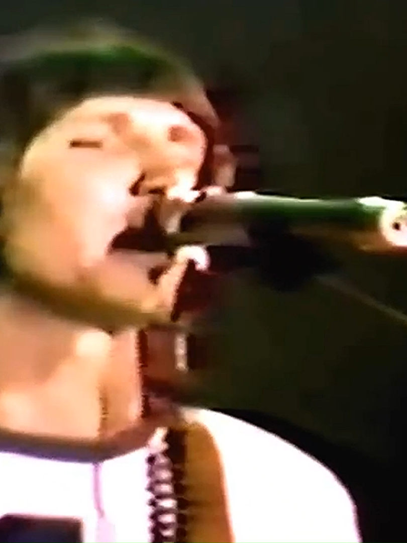 #PinkFloyd #TheWall #1980s #ProgressiveRock #ClassicRock #Rock #MusicMasterpiece #tiktokmusic #RockLegends #bananza07