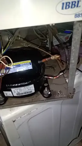 conserto da Suqueira IBBL BBS2 Troca do compressor!😍😍😍😍😛😛chama a microlave refrigeração e climatização!