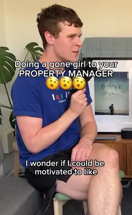 Who would YOU do a Gone Girl to if you had the chance? 🤔🤔 #gonegirl #amydunne #nickdunne #davidfincher #benaffleck #rosamundpike #comedy #podcast #fyp #gay