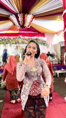 Bahan SW mu nyo cahh 😁 #fyppppppppppppppppppppppp #fypシ゚viral #fypシ #estehjumbo #campursaridangdutkoplo 