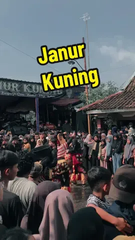 Tetep Jk 🫵🏻🫵🏻 #reogdor #reogponorogo #reogdorkaranganyarsragen #reogjanurkuning #janurkuning #akuberjanjisenitradisitetaplestari #viralkan #fyp 