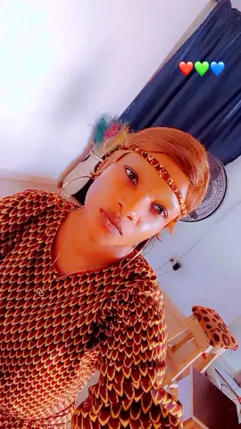 #fashionschoolinlagos #fashion #stitches #FaceZoom @Yusrof Outfit ✂️ Fashion Tutor @FashionTechnologyAcademy 