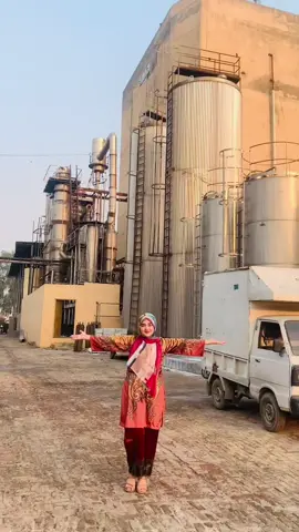 Malmo ki factory Insta id: kainat_khan_zada . . . . . . . . . . . . . . . . . #kainatkhanzada #viral #foryou #foryoupage #fyppppppppppppppppppppppp #tiktok #tiktok #fypシ #pakistan #lahore #trending #trend #Vlog #food 