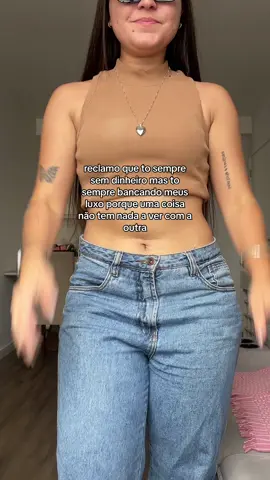 cada um com seus problemas 