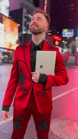 #MicrosoftPartner Spend New York Fashion Week with me and my @Microsoft Surface !👗✨Head to the link in my bio to get your own Surface Pro 9 ! #microsoftsurface #microsoft #fashionweek