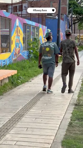 Don’t try #funnyvideos #funnymoments #prankvideos #funny #troll #funnyvideo #prank #funnyprankvideos #fypシ 