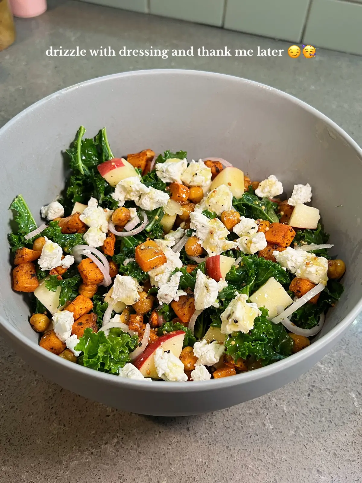 My favorite kale salad atm 🤩 i eat this every week lol 