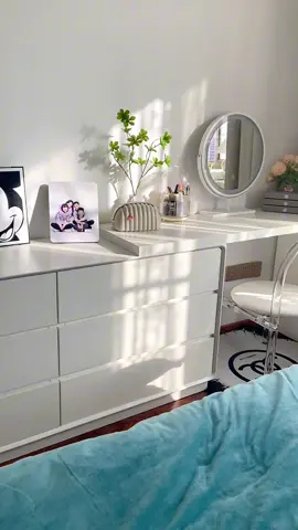 Hết tết nhưng không hết dọn phòng #nhadep #dodungthongminh #nghiennha #tuthongminh #bantrangdiem #homedecor #fyp #dodunggiadinh #tiktokshop #tiktok #myhomes #decor #decornhaxinh #xuhuong 