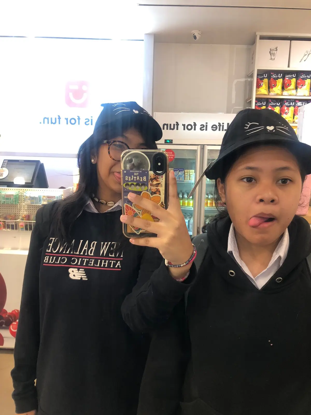 gamau cepet” lulusss