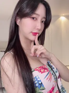 다들 좋은 주말 보내요🤍  #selfie 
