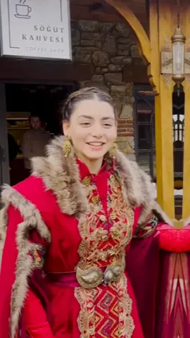 First meet up with Most beautiful actress in the world 🌎 Bala Hatun #turkey #fyp #fypシ #foryou #foryoupage #turkishseries #BalaHatun #beauty #queen 