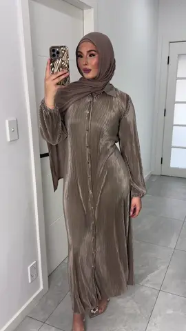 @FASHIONIZE knows the vibe 🥰 #sydney #fashion #hijabitiktok #outfitinspo #fashiontiktok 