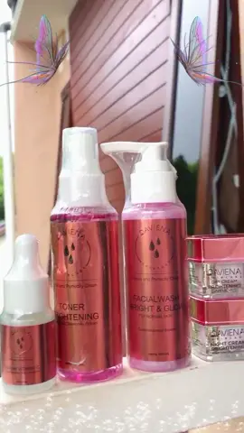 si paling best seller langsung co aja jgn sampai kehabisan🤪#skincareroutine #davienaskincarebpom #distribitordaviena #fypシ #tiktokshopbaliklagi #davienaskincare #belilokal #produklokal #skincaretips #davienaskincarepromo #distributordaviena #viralvideo #wajahglowing #skincarepromo 