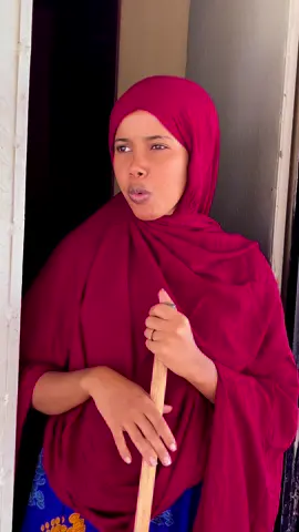 Iskaabulo waa ku xamaalasho 🤟@Zaki_ilkacaze 