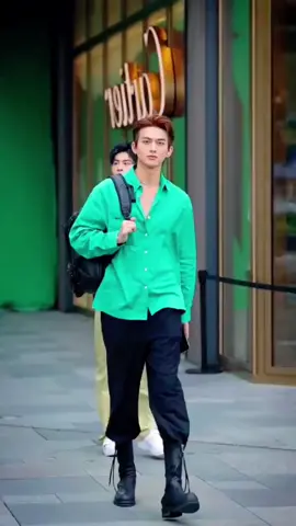 #fyp #chinastreetstyle #xuhuongtiktok #chinesestreetstyle #fashionphotographer #chinesestreetfashion #steetfashion 