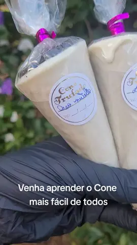 Cone trufado de limão! 🍋 . . . . . . #conetrufadogourmet #conetrufados #conetrufado #doceparavender #docedelimao #moussedelimao 