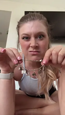 Since the early 2000’s are coming back… #helpplease #dontdoit #charmbracelets #early2000s #millenial 