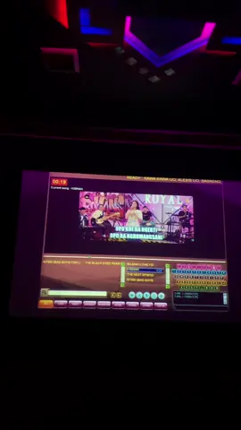 Tiwas opo? #kisinan #kisinancover #kisinan2 #karaoke #karaoketiktok #roomkaraoke #harusfyp ##salatiga #salatiga24jam #salatigatiktok #salatigastory🌾 #karaoketime #happyasmara #fyppppppppppppppppppppppp 