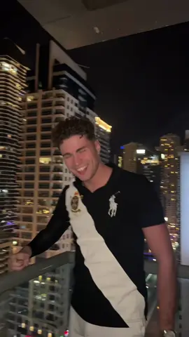 Seya edit in dubai 🌆 #fyp #magyar #seya  