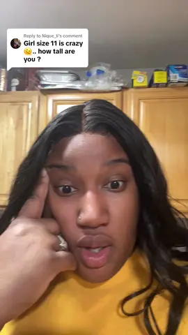 Replying to @Nique_li Im still insecure aboit my feet honestly 