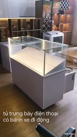 tủ trưng bày điện thoại 