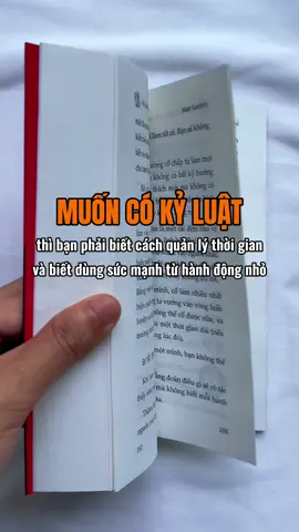 Mỗi người đều có 24 giờ mỗi ngày, nhưng có người thảnh thơi mà vẫn đạt được hiệu suất cao trong công việc, có người lại luôn hối hả mà vẫn chậm. Mình nghĩ các bạn nên đọc cuốn sách này 1 lần để thấy sự khác biệt của người thành công  sử dụng 24h mỗi ngày #1980books #bookish #booktokvietnam #BookTok #learontiktok #kyluatbanthan 