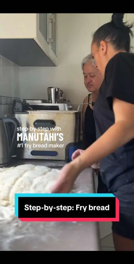 And the orders from my little whānau have already come in today 🙄🤭 Oh well, i need the practice anyways. Mauri ora! #maori #maoritiktok #iamlohnet #maorimum #frybread 
