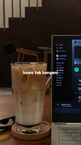 kangen ki ketemu 🙂 #lirikjawa #fyp #alunalunnganjuk #remix #templatelirik #overlaylyrics 