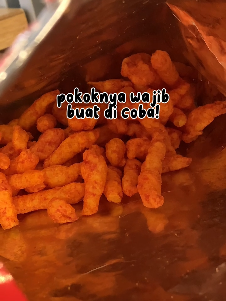 rate pedes chiki twist flaming hot 🔥menurut kamu! aku 7/10 pedesnya 🌶 kalo kalian? #fyp #chiki #chikitwist #flaminghot #snack
