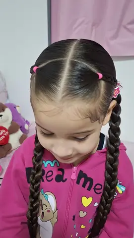 Penteado pra sua princesa ir pra escola, fácil e rápido💖 #penteadoinfantil #penteadoescolar #peinados #penteados #hairtutorials #trancas #dica #babyhair #penteadofacil 