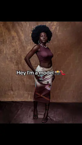 Am a model 😊❤️..i love this sound #fyyyyyyyyyyyyyyyy #😃fypシviral🖤video🤗foryou😍🔥 @CreativeKG @LipCare Vendor in Accra-Gh🇬🇭 