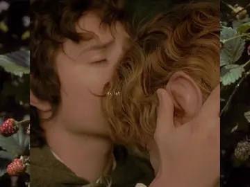 Oh ggod oh mmmyyg gookddddd oh god. Oh god #samfrodo #samfro #samwisegamgee #frodobaggins #lordoftherings #samfrodoedit #samfroedit #samwisegamgeeedit #frodobagginsedit #lordoftheringsedit #adriannelenker #fyp 