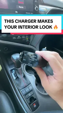 This car charger makes your car look soo clean 😮‍💨 #tiktokshop #ttshop #gadgets #carhacks #caraccessories 