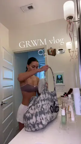 diving into the ocean the second i get out of the car stg… i’m SO stoked!!! but first things first… pack and grwm🎀🫧🧳☕️