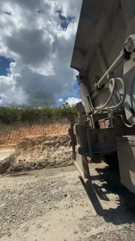 #tambangbatubara #tambanghitz #fyp #viraltiktok #tambangbatubarakalimantan #fyppppppppppppppppppppppp #fyppppppppppppppppppppppp #tambangindonesia #tambangkalimantan #tambangkalimantan #borneo #indonesia🇮🇩 #pejuangrupiah #fypシ゚viral #opratormuda #opratormuda_punyacerita 