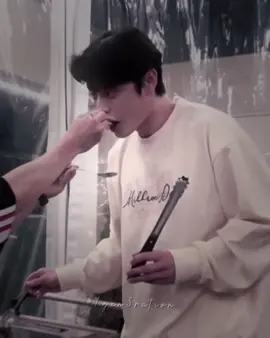 literally foaming at the mouth over this rn. #zb1 #zb1edit #jiwoong #kimjiwoong #zerobaseone 