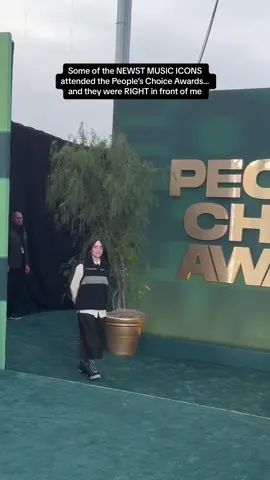People’s Choice Awards Vlog!!! Thank you @People’s Choice Awards and FANMADE for inviting me ❤️ #peopleschoiceawards #pcas #billieeilish #hallebailey #icespice #sydneysweeney #awardshow #Vlog #adamtheflop 
