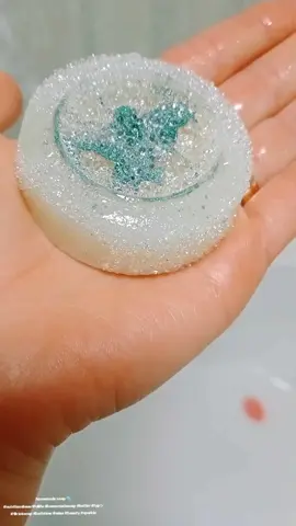 homemade soap 🫧 #nutritiousbeautifullife #homemadesoap #better #fypシ #tiktoksoap #bathtime #relax #beauty #sparkle 