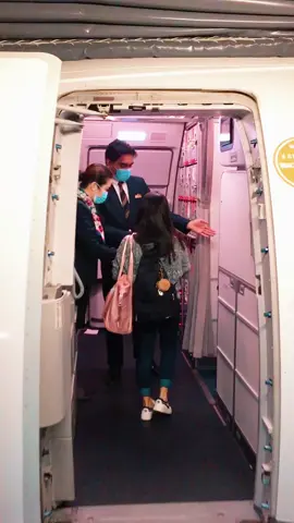BOARDING OUR PHILIPPINE AIRLINES FLIGHT #travel #flypal #philippineairlines #flight #aviation #airlines #airbus #aircraft #palexpress #airportlife #flying #philippines #pinoy #airport #airplane #trip #flightattendant 