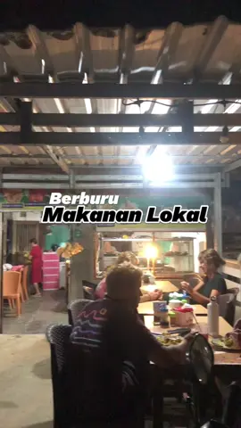 If you are a tourist and want to try indonesian food. You have to visit 