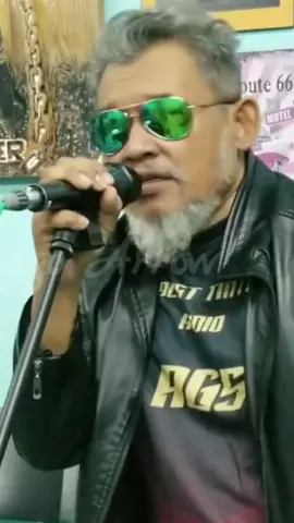 Ringgo | Layu Dihujung Mekar(cover) #lagulamakenangannostalgia #kenanganmengusikjiwa #liriklagu #shortvideo #jiwang80an90an 