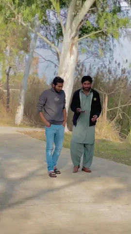 50 le k aya hai 😠 #phuki #funnyvideos #vs @(っ◔◡◔)っ ♥ Fizii ♥ 