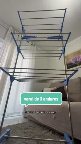 Varal de 3 andares pra quem tem pouco espaço é perfeito! 😍  #varaldechao #varalde3andares #varal #varalderoupas #recemcasada #lavandoroupa 