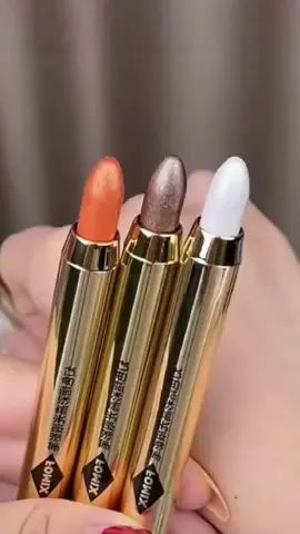 #fyp #eyeshadowmyho #eyeshadowpencil #eyeshadowstick #fypシ 